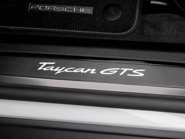 Porsche Taycan ph2 GTS — photo 20