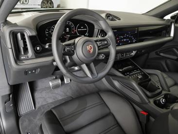 Porsche Cayenne III S Coupé — photo 17