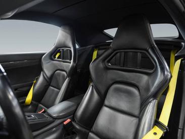 Porsche 991 II Turbo S Cabriolet — photo 23