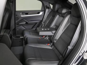 Porsche Cayenne III S Coupé — photo 22