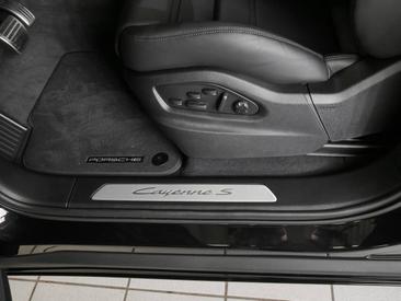 Porsche Cayenne III S Coupé — photo 23