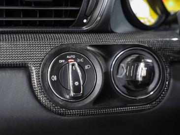 Porsche 991 II Turbo S Cabriolet — photo 34