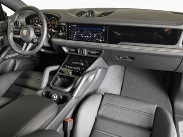 Porsche Cayenne III S Coupé — photo 32