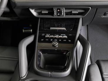 Porsche Cayenne III S Coupé — photo 36