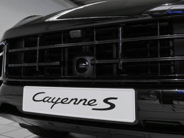 Porsche Cayenne III S Coupé — photo 47