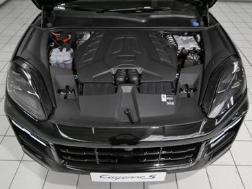 Porsche Cayenne III S Coupé — photo 48