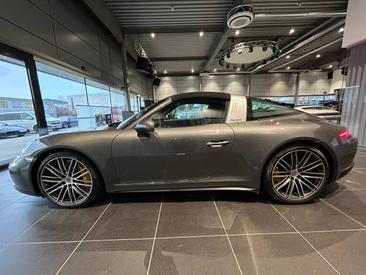 Porsche 991 II Targa 4 S — photo 2