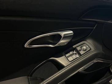 Porsche 991 II Targa 4 S — photo 19