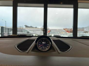 Porsche 991 II Targa 4 S — photo 25