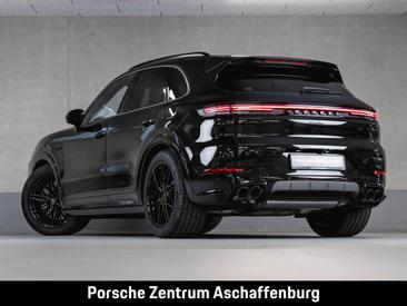 Porsche Cayenne III Turbo E-Hybrid — photo 3