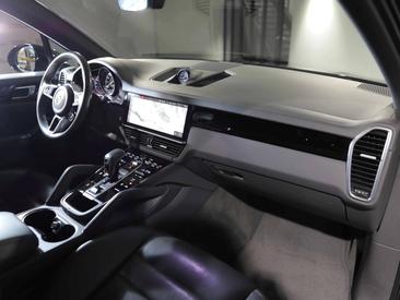 Porsche Cayenne III E-Hybrid — photo 13