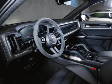 Porsche Cayenne III Turbo E-Hybrid — photo 16