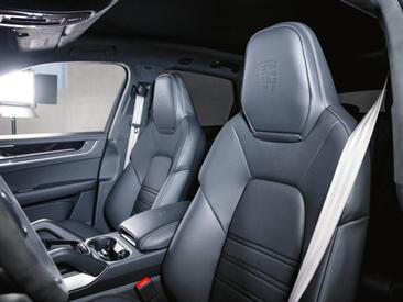 Porsche Cayenne III Turbo E-Hybrid — photo 17