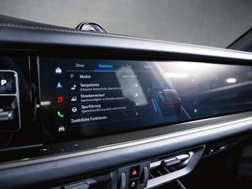 Porsche Cayenne III Turbo E-Hybrid — photo 40