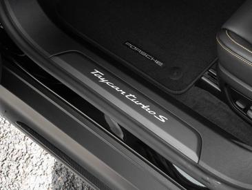 Porsche Taycan ph2 Turbo S Sport Turismo — photo 22