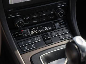 Porsche 991 II Turbo S — photo 21
