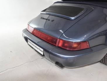 Porsche 964 Carrera 2 Cabriolet — photo 11