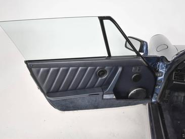 Porsche 964 Carrera 2 Cabriolet — photo 27