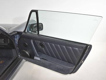Porsche 964 Carrera 2 Cabriolet — photo 28