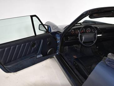 Porsche 964 Carrera 2 Cabriolet — photo 29