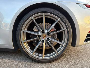 Porsche 992 I Carrera — photo 12
