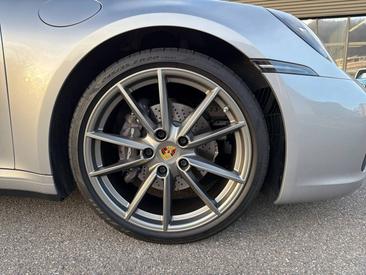Porsche 992 I Carrera — photo 14
