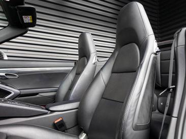 Porsche 991 I Turbo Cabriolet — photo 13