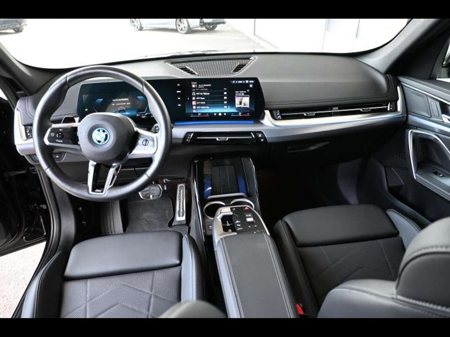 BMW IX1 M Sport Électrique - 2024 - Joinsteer - #6