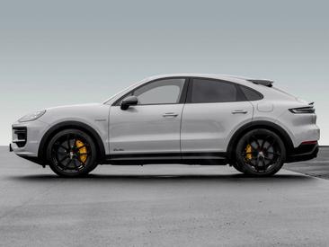 Porsche Cayenne III Turbo E-Hybrid — photo 2