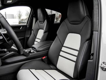 Porsche Cayenne III Turbo E-Hybrid — photo 12