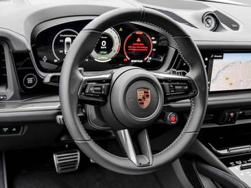 Porsche Cayenne III Turbo E-Hybrid — photo 13