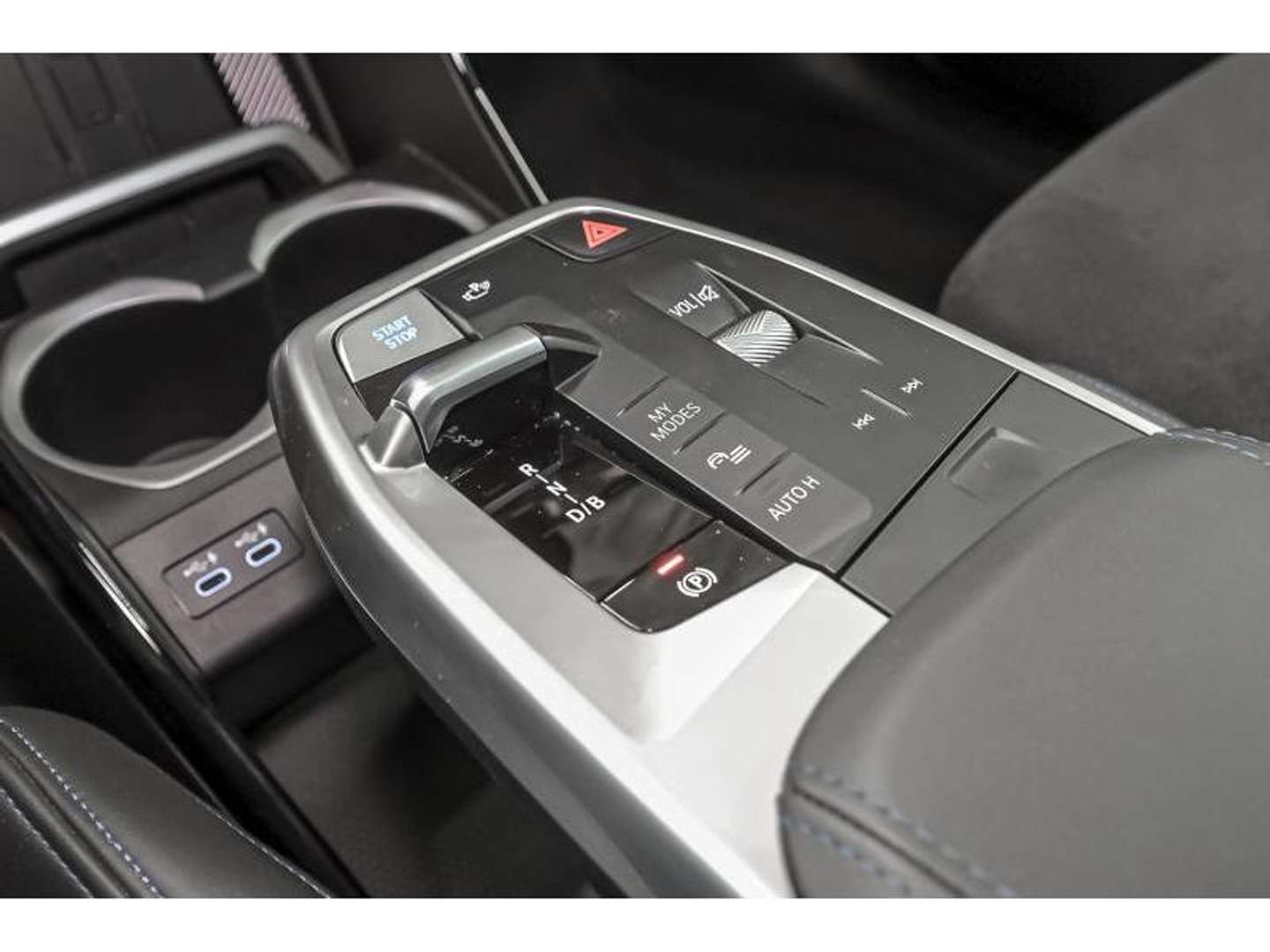 BMW IX1 Électrique - 2023 - Joinsteer - #8