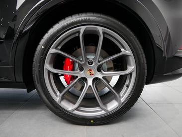 Porsche Cayenne III S Coupé — photo 9