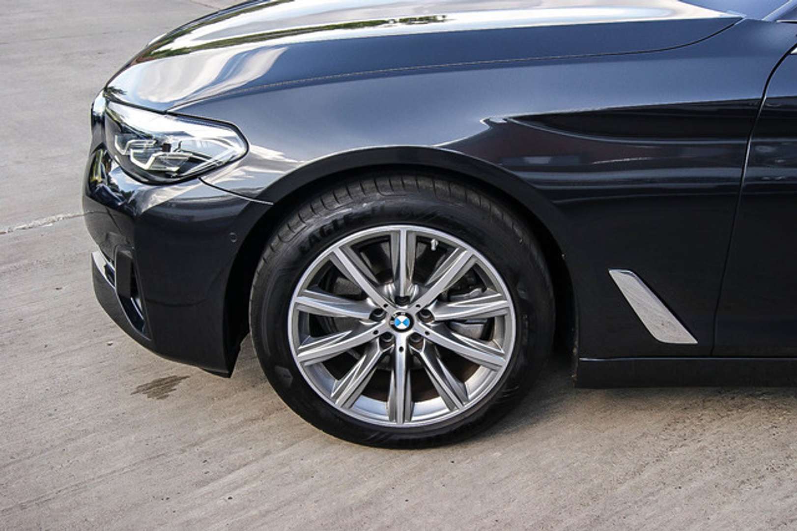 BMW Série 5 Touring Luxe 520d - 2023 - Joinsteer - #5