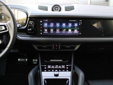 Porsche Cayenne III Turbo E-Hybrid — photo 16