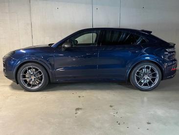 Porsche Cayenne III GTS Coupé — photo 2