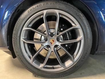 Porsche Cayenne III GTS Coupé — photo 6