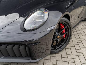 Porsche 992 II Carrera GTS — photo 17