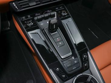 Porsche 992 II Carrera GTS — photo 17