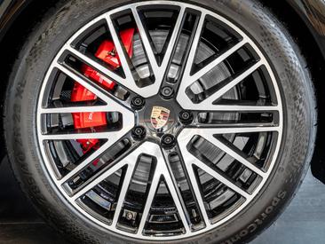 Porsche Cayenne III S Coupé — photo 9