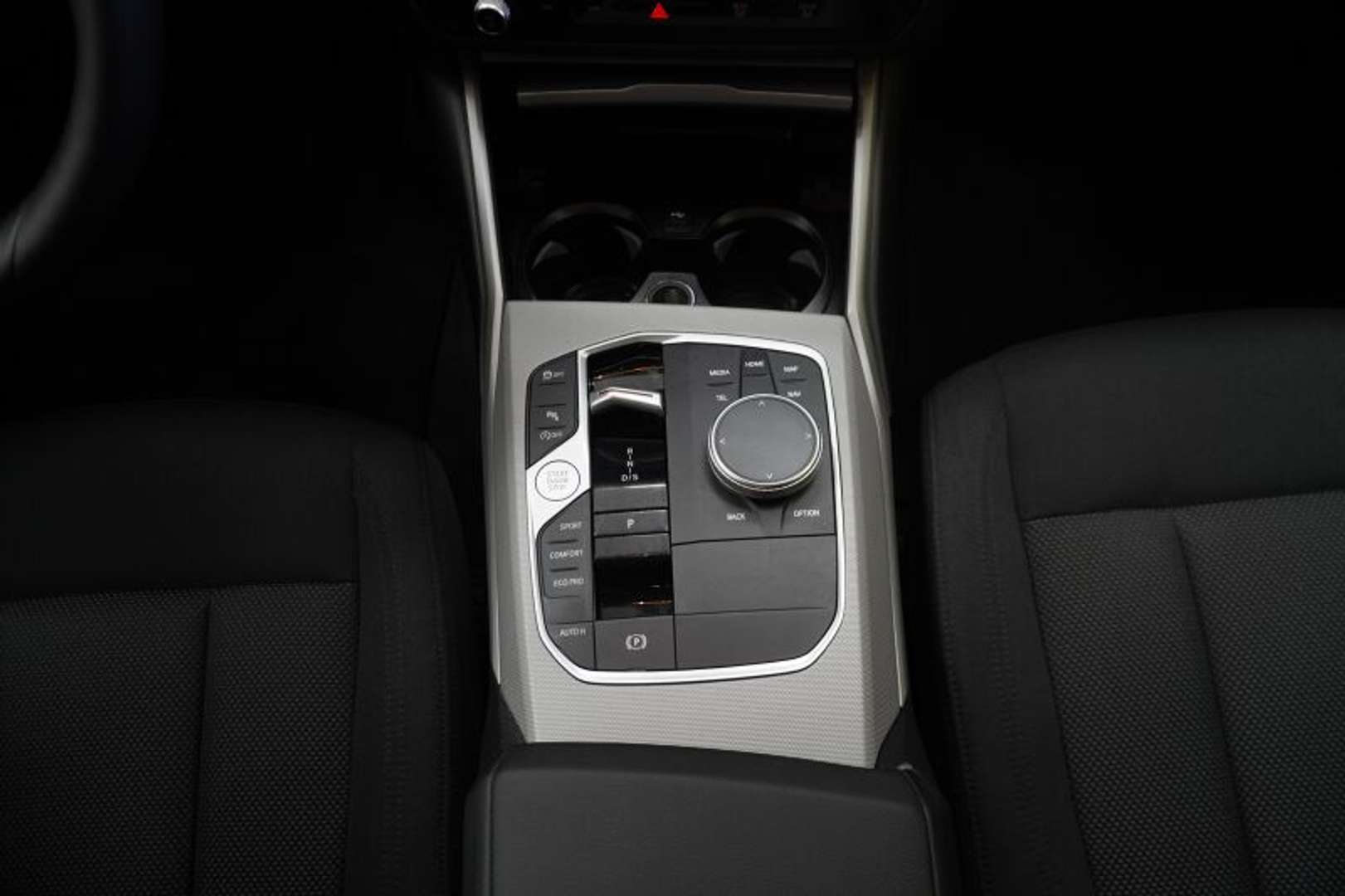 BMW Série 3 Business 318i - 2024 - Joinsteer - #9