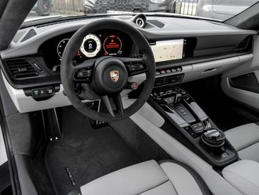 Porsche 992 II Carrera GTS — photo 11