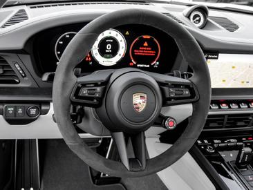 Porsche 992 II Carrera GTS — photo 13