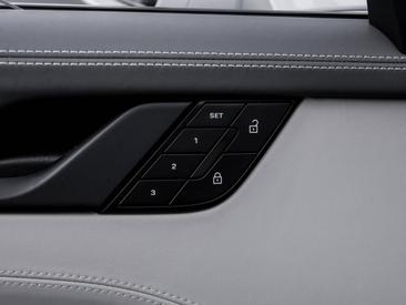 Porsche 992 II Carrera GTS — photo 25