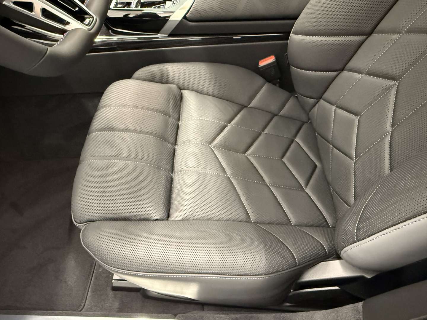 BMW Série 7 760e XDrive - 2025 - Joinsteer - #8