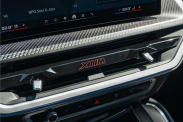 BMW XM — photo 27