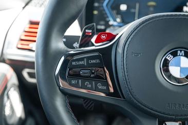 BMW XM — photo 32