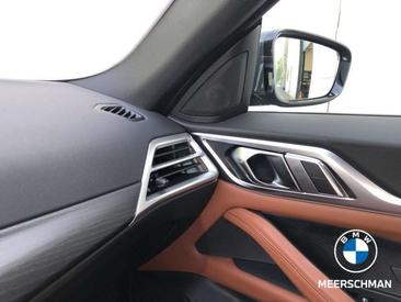BMW I4 M Sport — photo 19