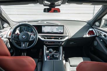 BMW XM — photo 38