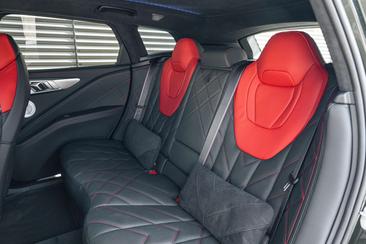 BMW XM — photo 48